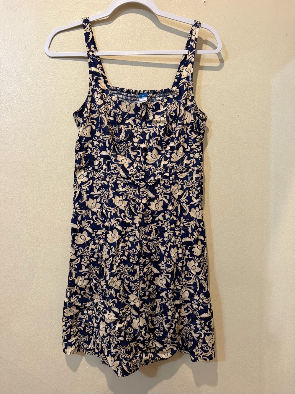 Old Navy Navy and Cream Floral Strappy Mini Dress